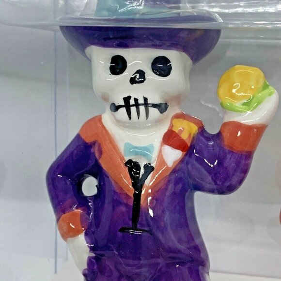 Halloween & Dia De Los Muertos Bride & Groom Salt & Pepper Shaker Set - Picture 3 of 12